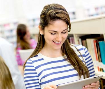 企业通讯工具的无限拨打短信软件